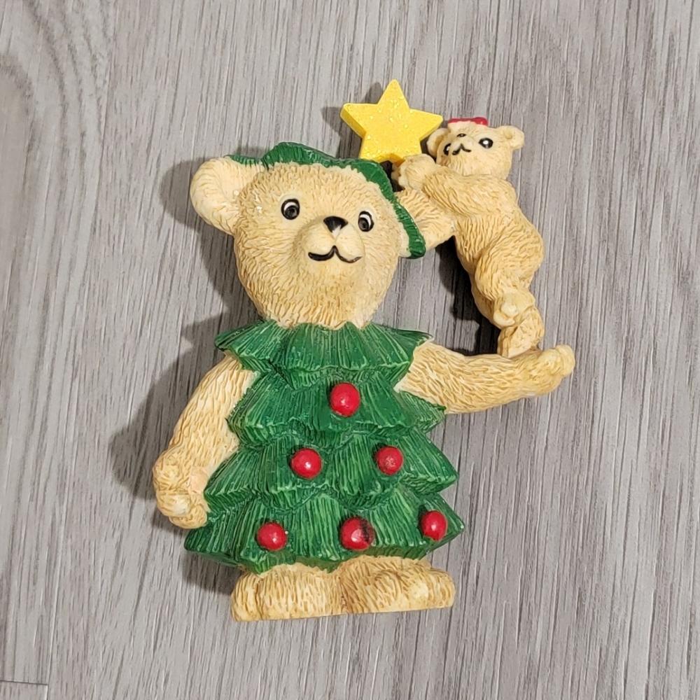 ✅️ Claire's 1997 Bear Ornament